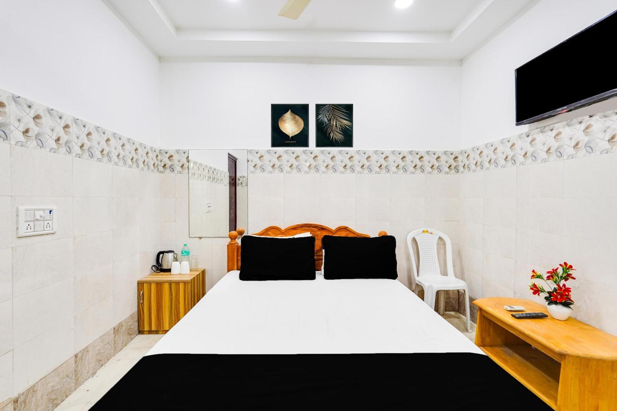 Super Hotel O Kalaingar Nagar Padappai Eksteriør bilde