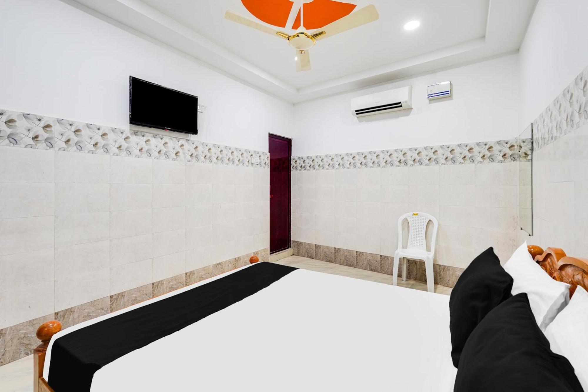Super Hotel O Kalaingar Nagar Padappai Eksteriør bilde